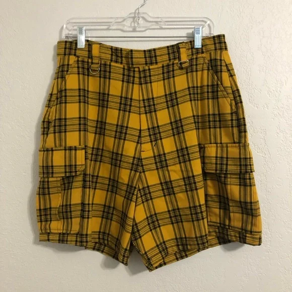 Black and deals yellow plaid shorts